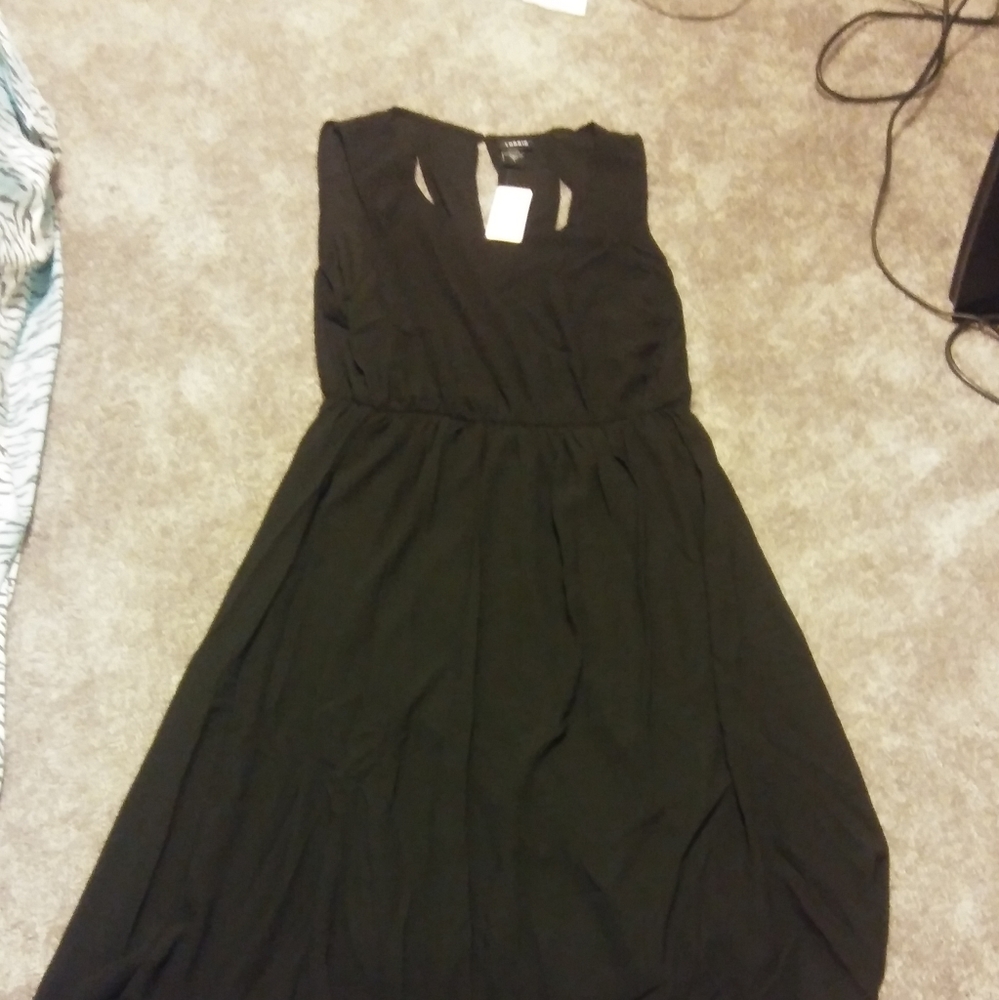BNWT Torrid size 1 Chiffon Black dress